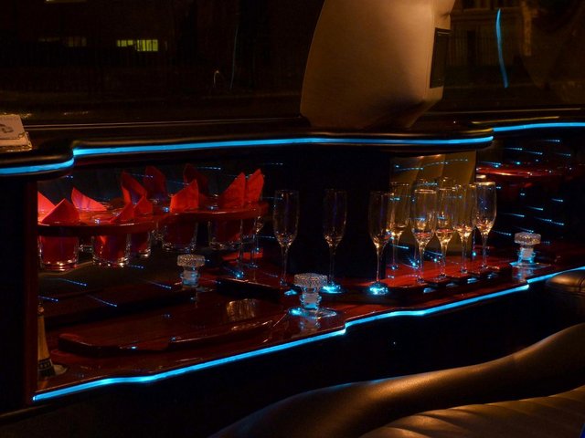 Baby Bentley Chrysler | The Stretch Limo Company gallery image 6